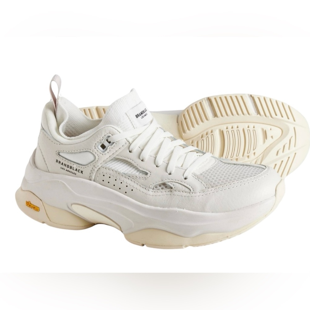 New Women’s Brandblack Nomo 2.0. Size: 6